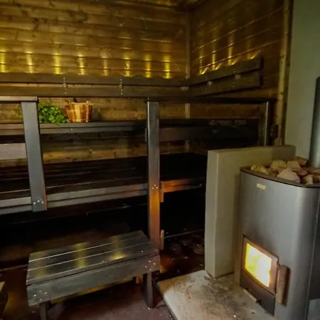 Venejoen Piilo - Kuohu *